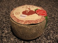 Aralar y PNV piden a Bruselas que prohíba la leche de oveja assaf en el queso de Roncal Aralar y PNV piden a Bruselas que prohíba la leche de oveja assaf en el queso de Roncal